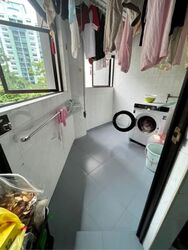 Sengkang East Way (Sengkang),  #559779691